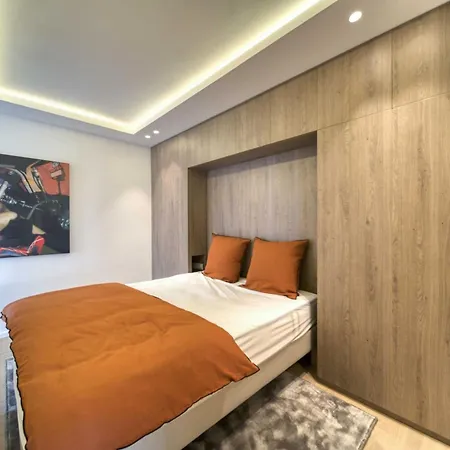 Ref 1295 - Croisette - Sea View For Rent * Cannes