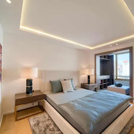 Ref 1295 - Croisette - Sea View For Rent Daire Cannes